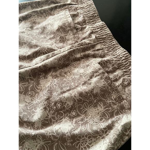 DULUTH Trading Co. Brown/Cream Floral Skort sz 16 - Picture 6 of 9